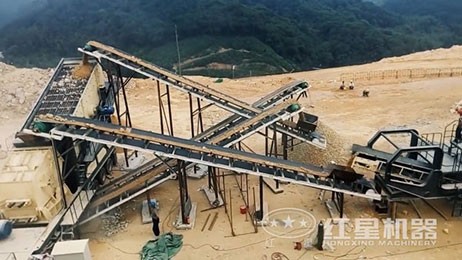 移动破碎站工作现场视频